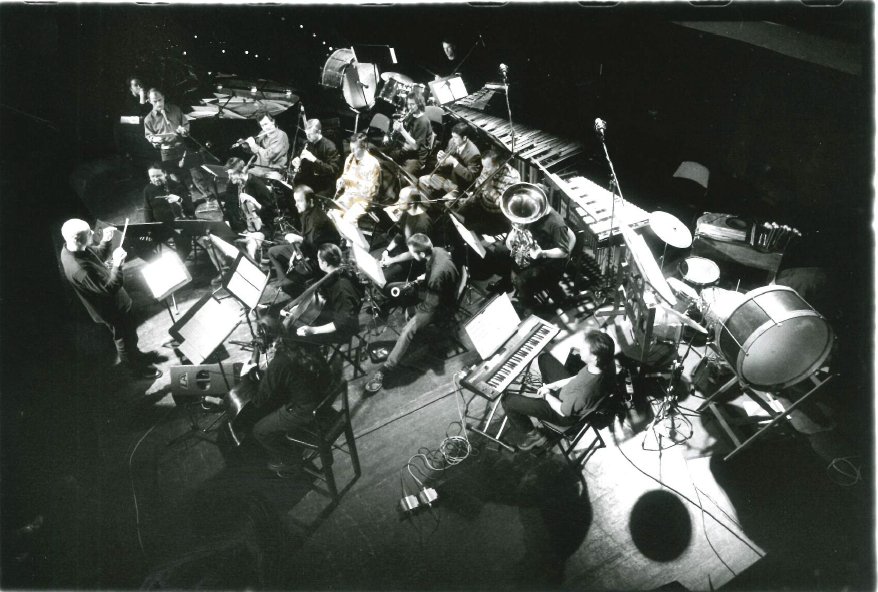 Filip Topol a Agon Orchestra - křest alba 2001.jpeg