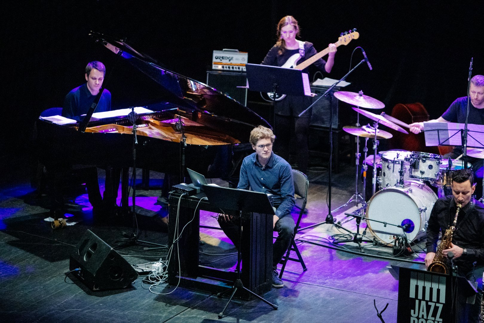 Jazz Dock Orchestra - Neočekávaná setkání
