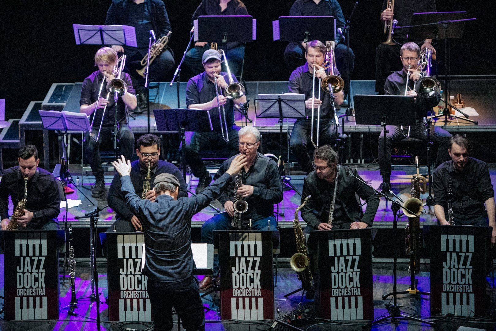 Jazz Dock Orchestra - Neočekávaná setkání