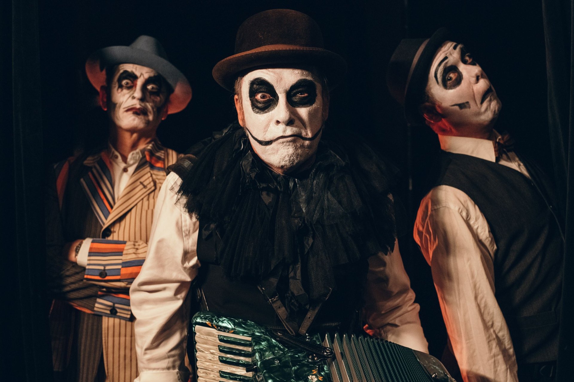 Группа the Tiger Lillies альбомы. The Tiger Lillies трио. Tiger Lillies. Tiger Lillies albums.